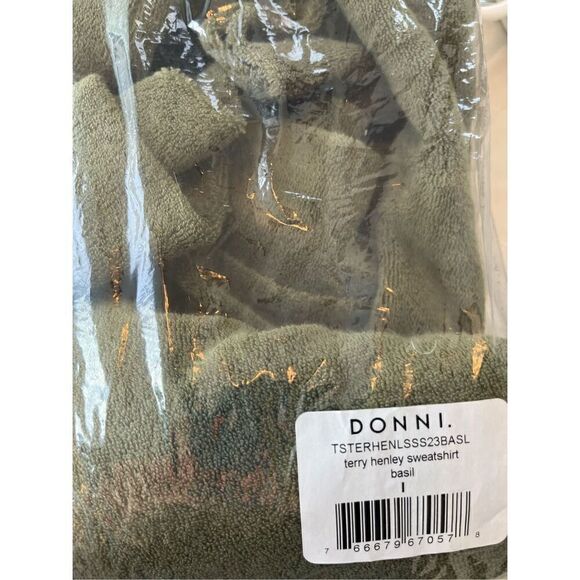 Donni Terry Henley Sweatshirt NWT NEW - Picture 8 of 8